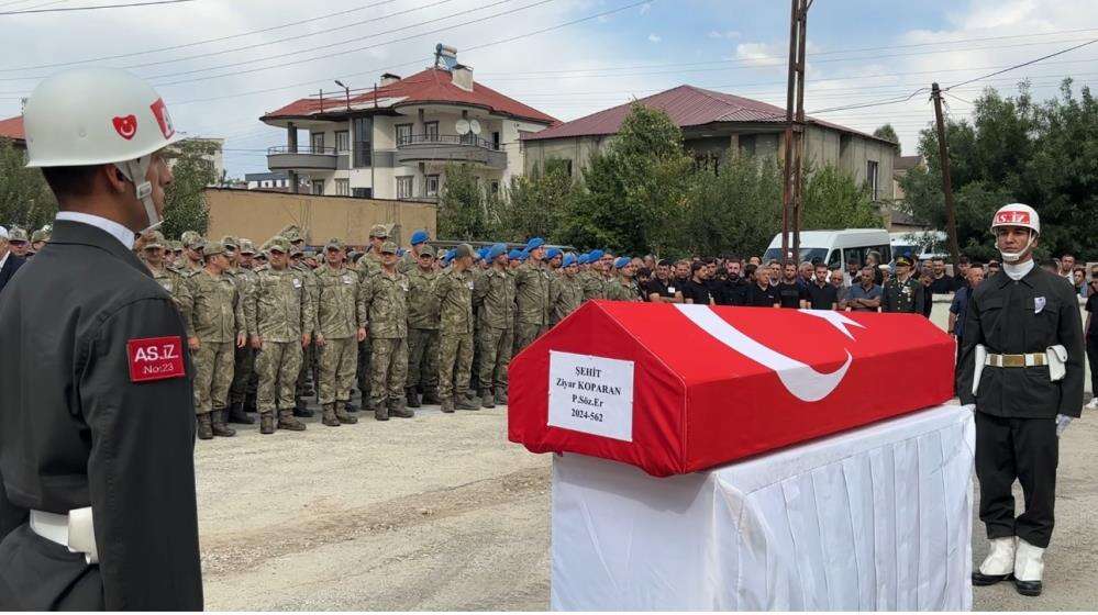 Devriye görevinde şehit olmuştu! Ziyar Koparan’a memleketinde son görev 10